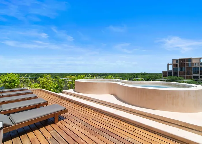 Corasol 2 Bedroom In Club Access 7 Min To Pools Gym Golf * Playa del Carmen