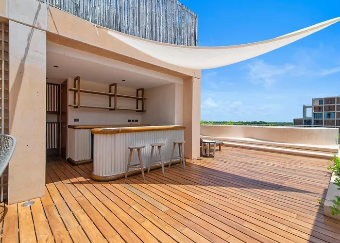 Corasol 2 Bedroom In Club Access 7 Min To Pools Gym Golf Apartment Playa del Carmen